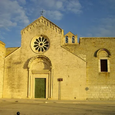 Baciami Ancora