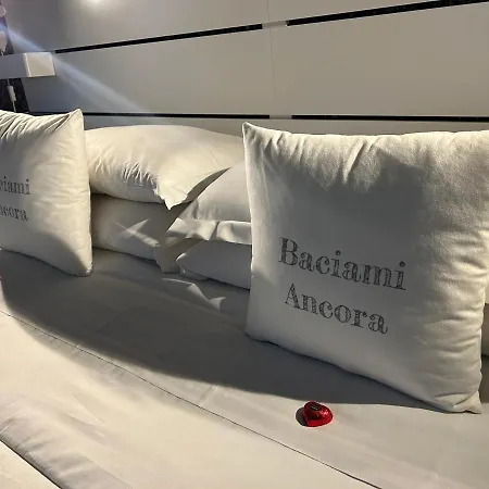 Baciami Ancora فندق مبيت وإفطار