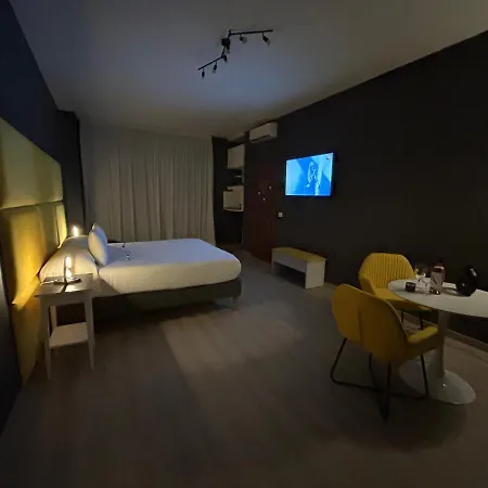 فندق مبيت وإفطار Baciami Ancora باري