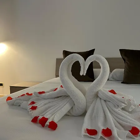 فندق مبيت وإفطار Baciami Ancora