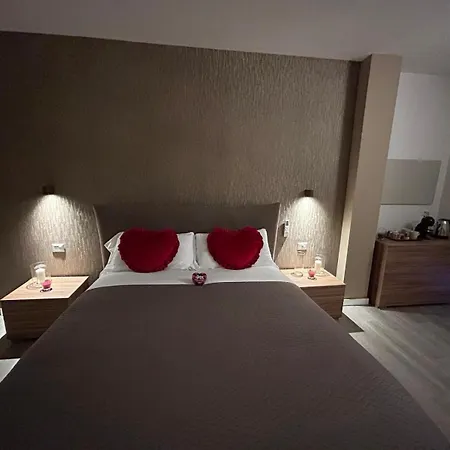 לינה וארוחת בוקר Baciami Ancora בארי