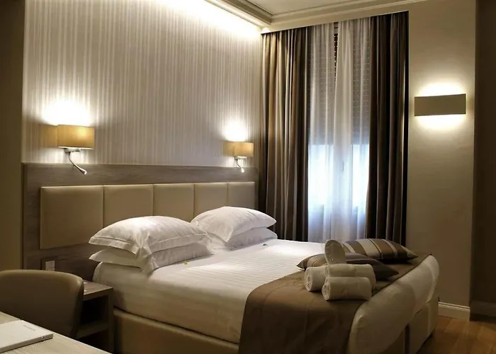 לינה וארוחת בוקר Baciami Ancora 4*