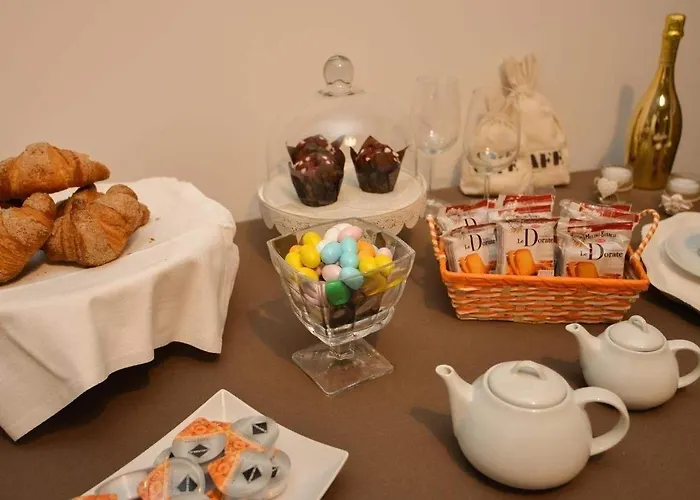 Baciami Ancora לינה וארוחת בוקר 4*