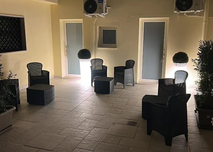 לינה וארוחת בוקר Baciami Ancora בארי